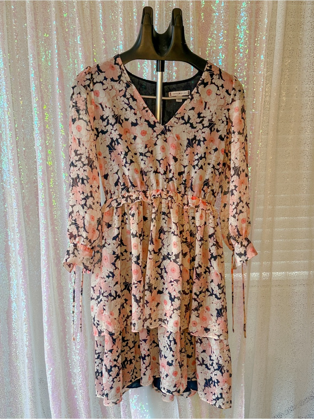 Tommy Hilfiger Pink & Navy Floral Tiered Dress Size Small